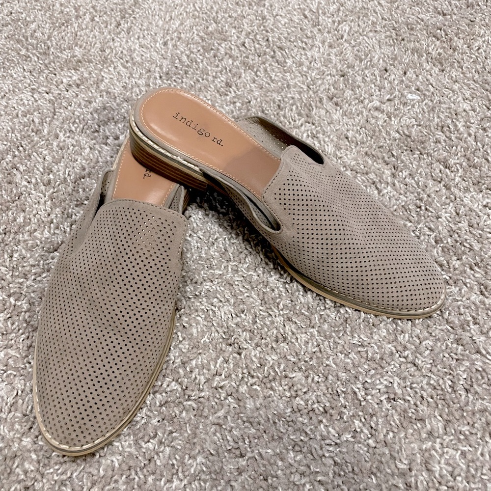 Grey mule shoes